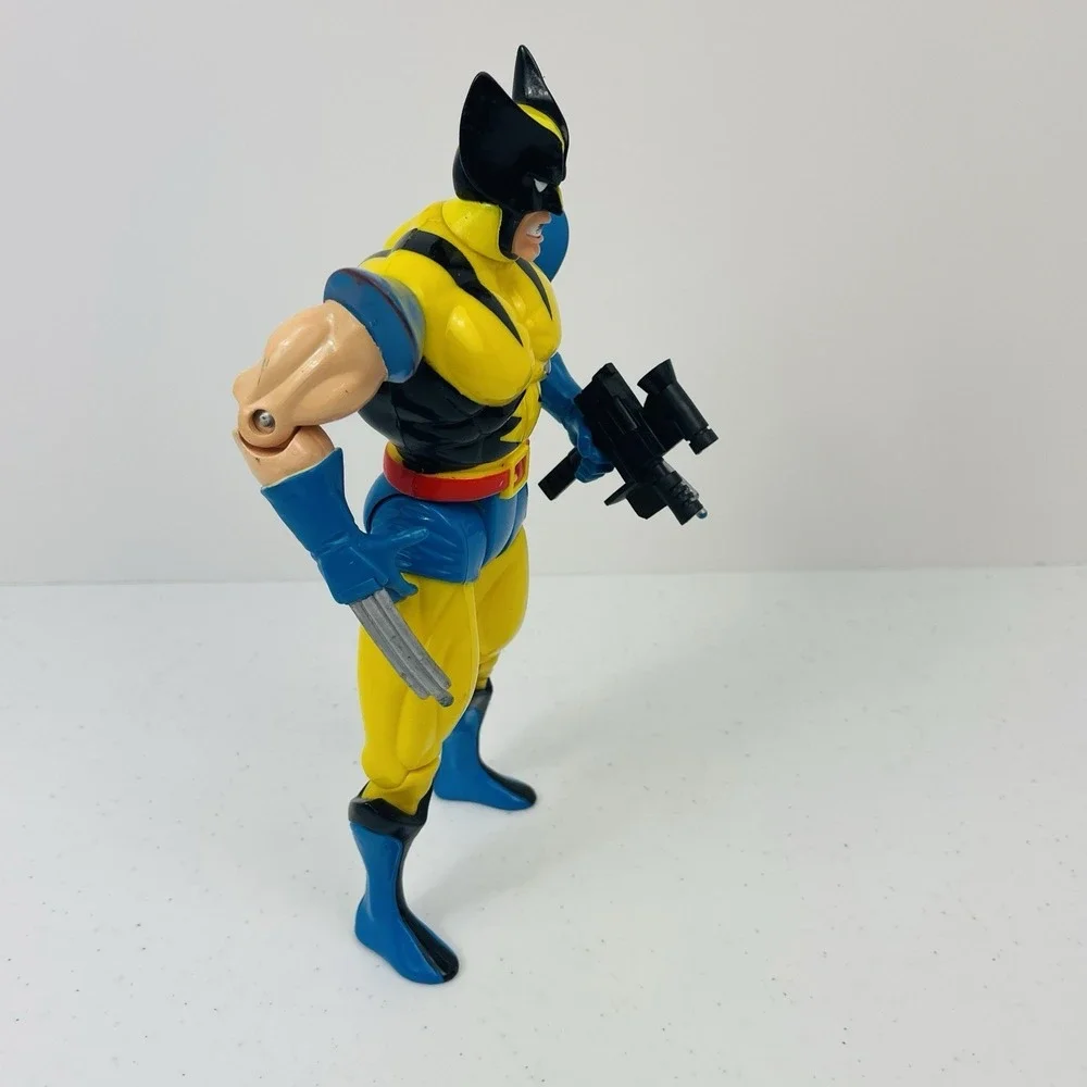 Toy Biz Deluxe Wolverine Action Figure 10 inch 1993 Marvel Uncanny X-Men